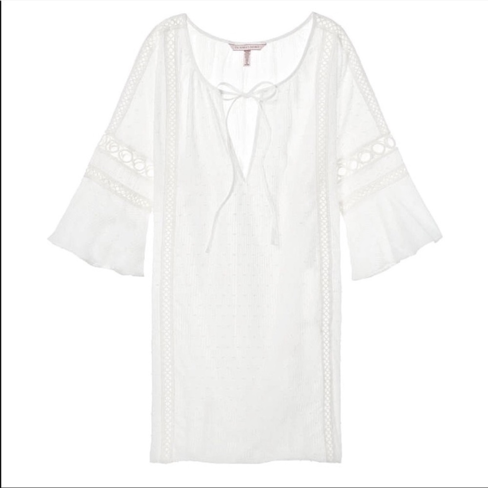 Victoria’s Secret Coverup - Picture 4 of 4